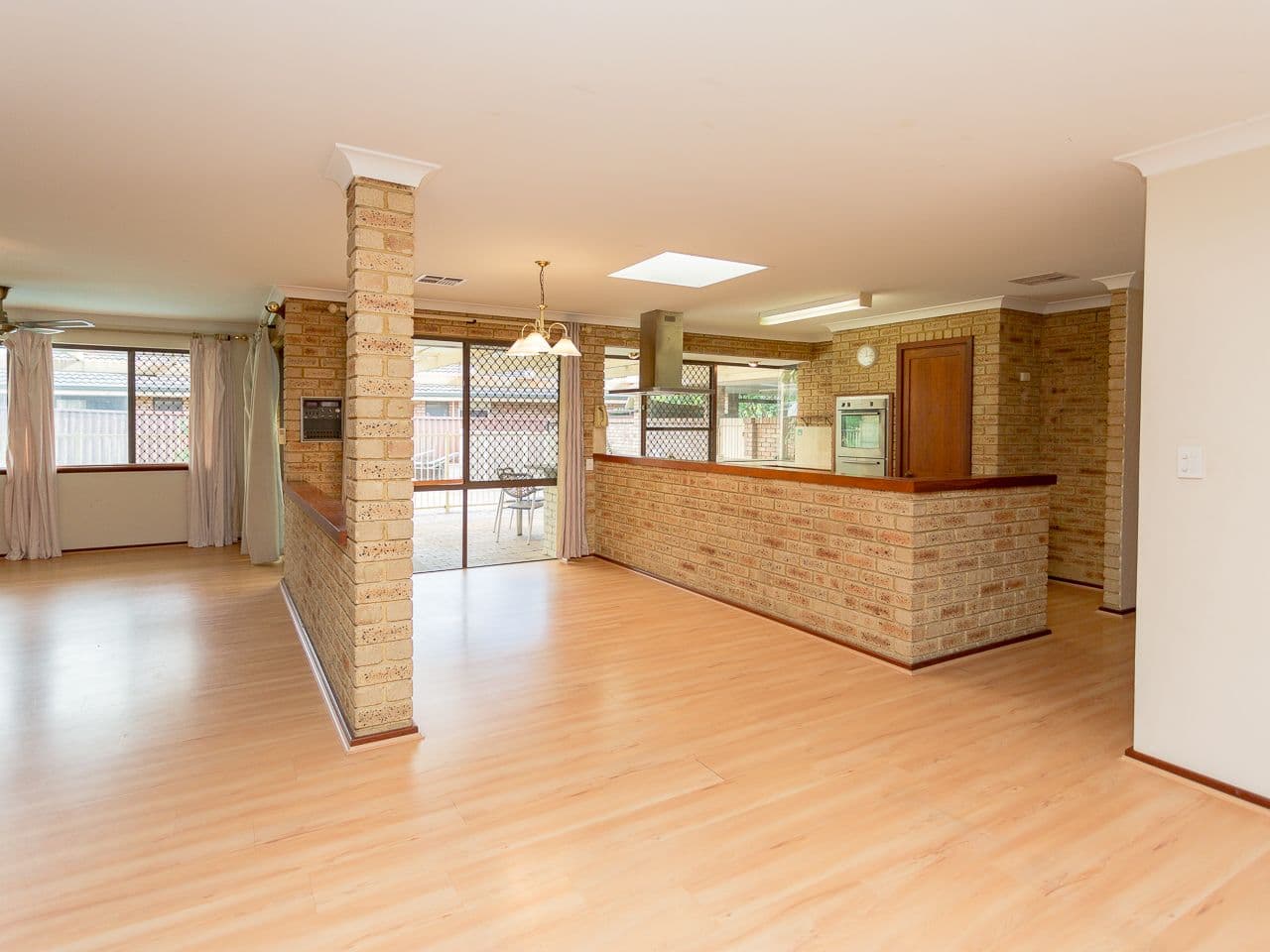12 Matsen Close, Booragoon WA 6154, Booragoon - Image 1