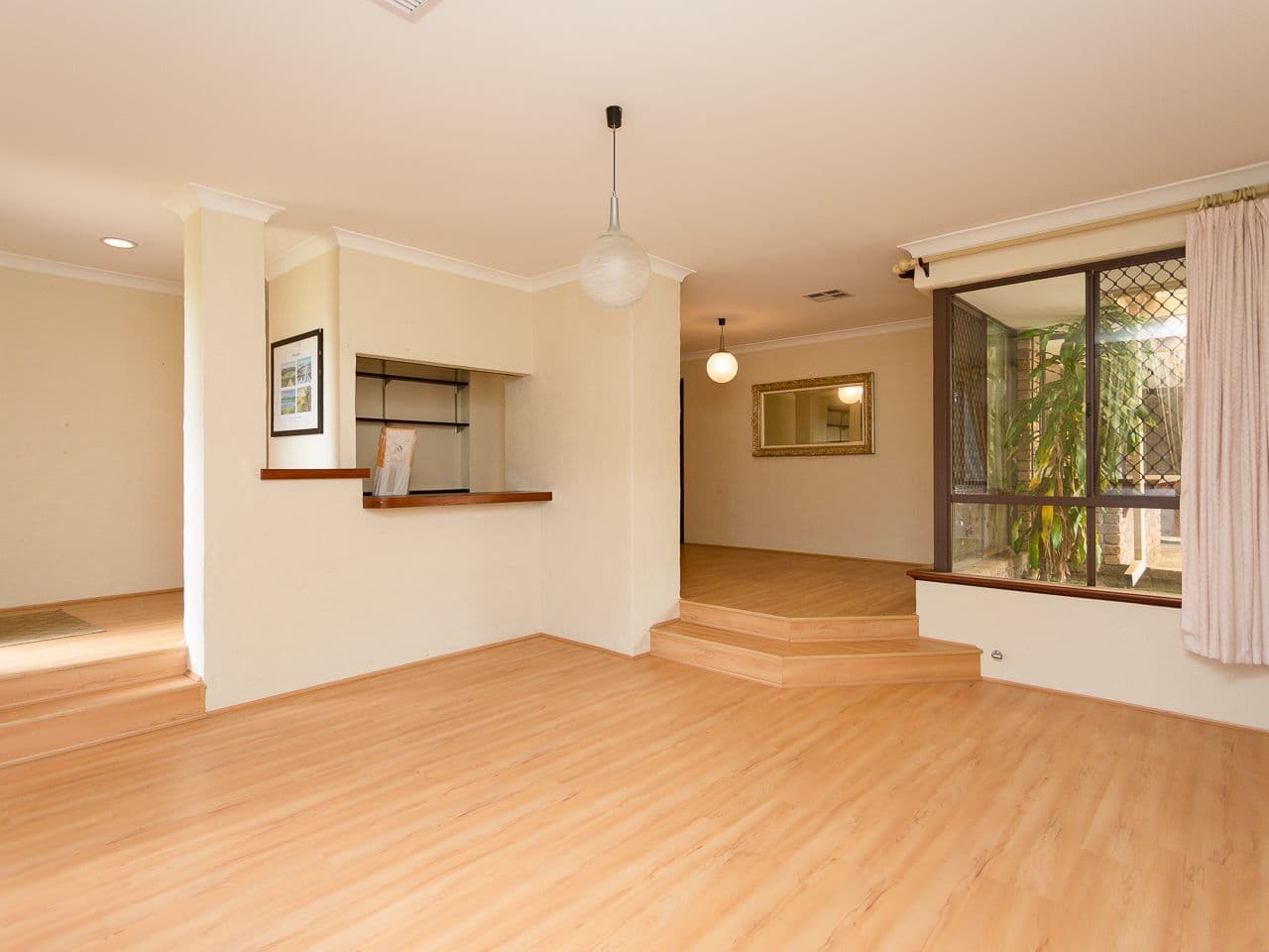 12 Matsen Close, Booragoon WA 6154, Booragoon - Thumbnail 4