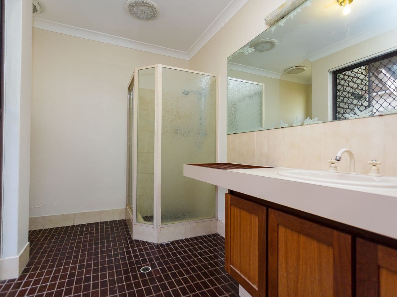 12 Matsen Close, Booragoon WA 6154, Booragoon - Thumbnail 7