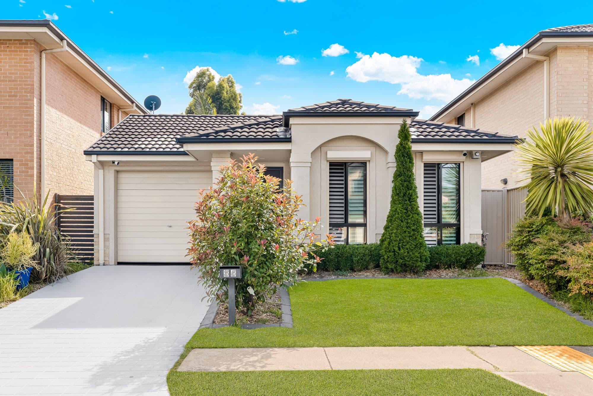35 Dalmeny Drive, Prestons NSW 2170, Prestons - Image 1