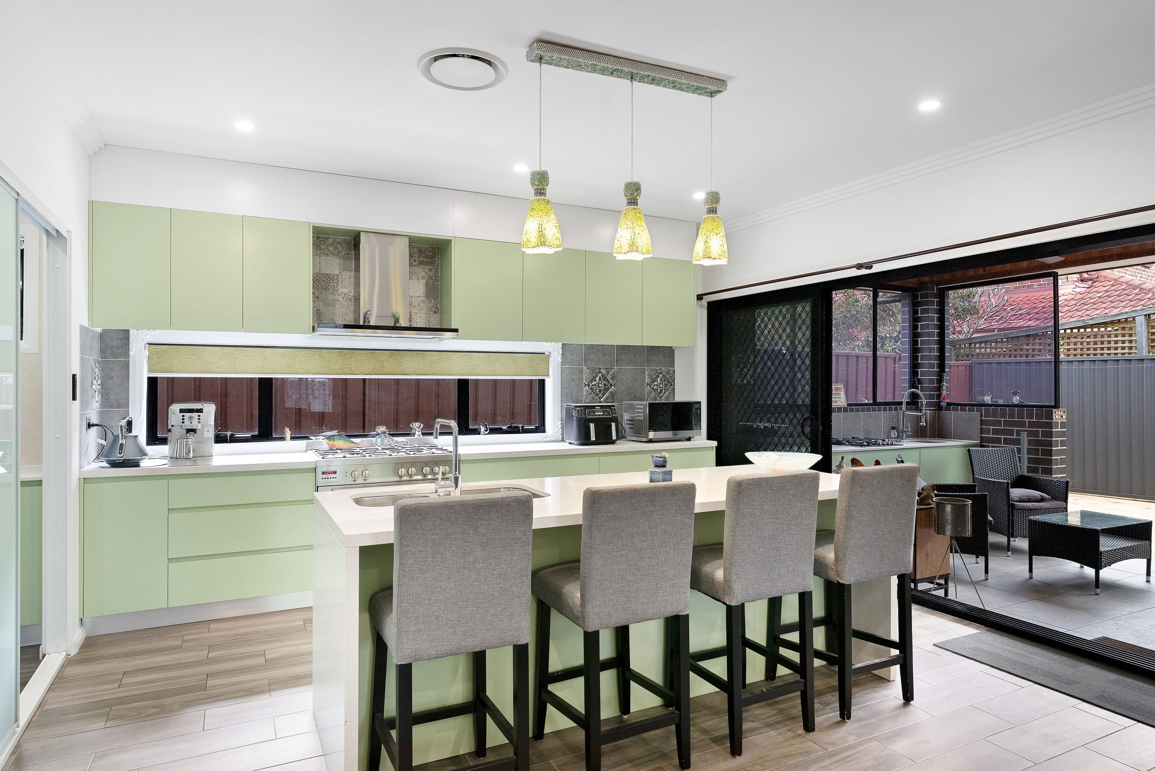 19 Hewison Avenue, Green Valley NSW 2168, Green Valley - Thumbnail 4
