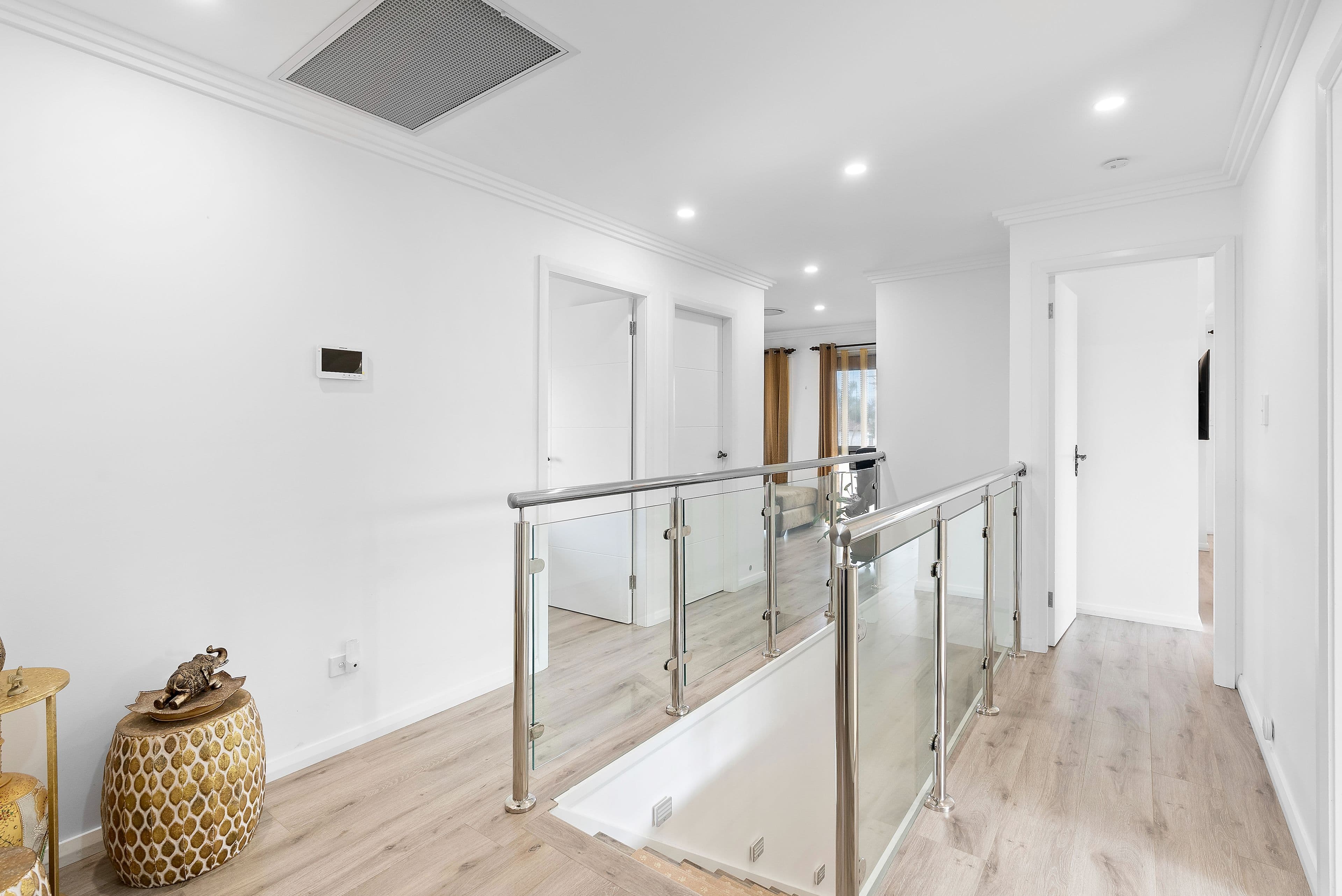 19 Hewison Avenue, Green Valley NSW 2168, Green Valley - Thumbnail 7