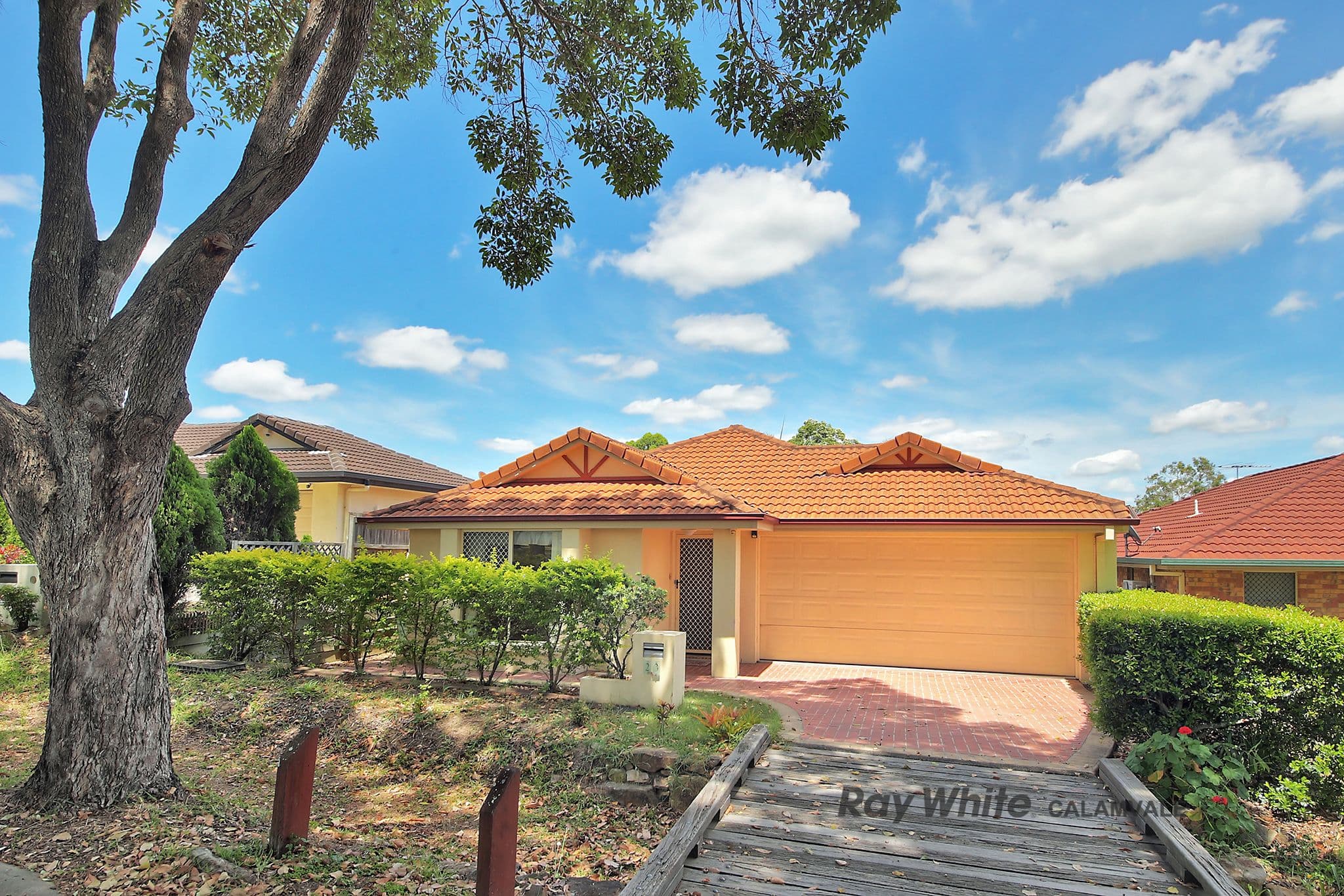 23 Belmore Crescent, Forest Lake QLD 4078, Forest Lake - Thumbnail 2