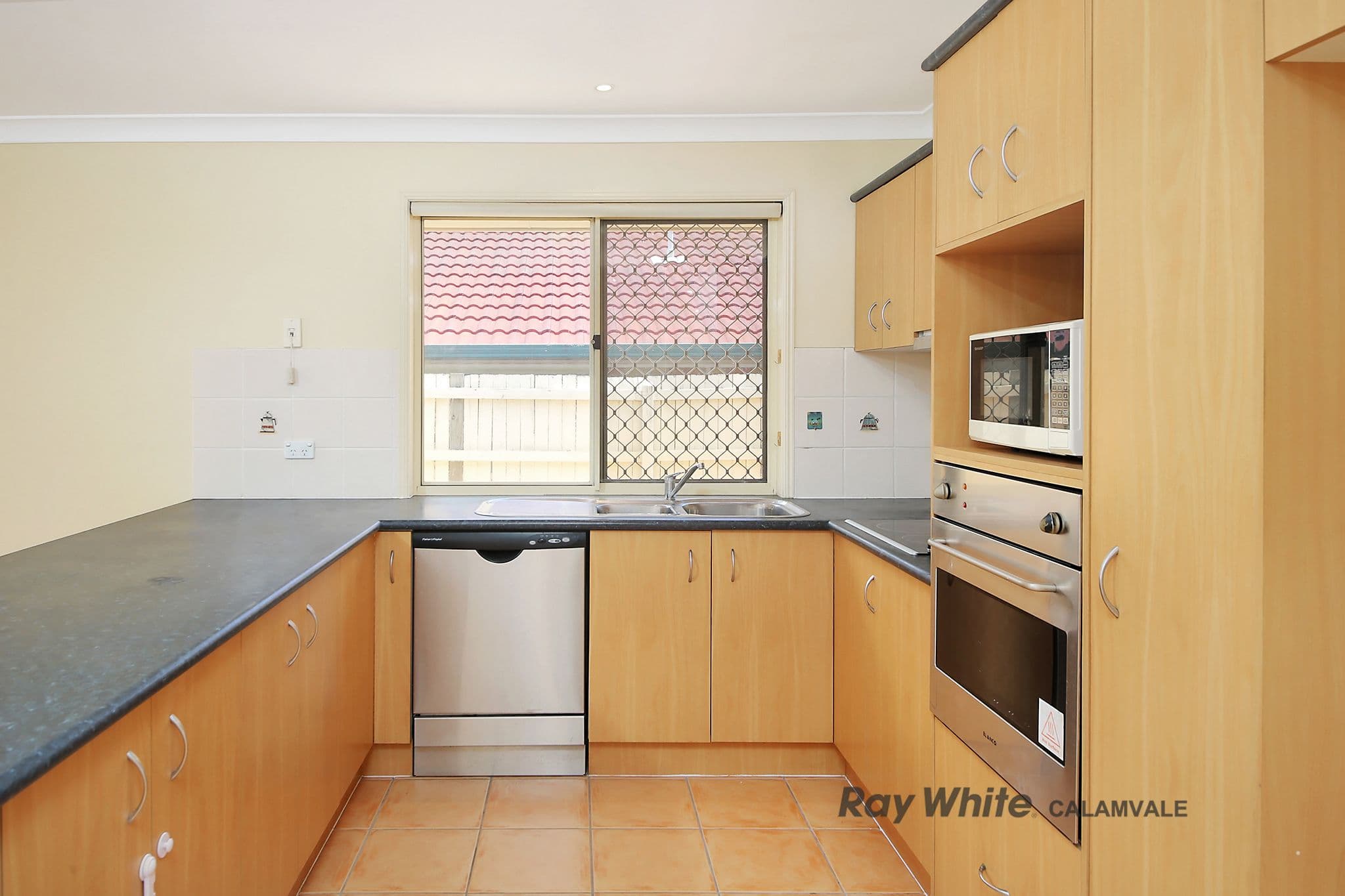 23 Belmore Crescent, Forest Lake QLD 4078, Forest Lake - Thumbnail 6