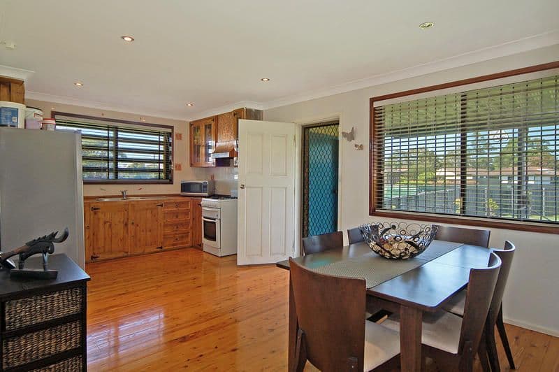 18 Stewart Place, BARRACK HEIGHTS NSW 2528, Barrack Heights - Thumbnail 3