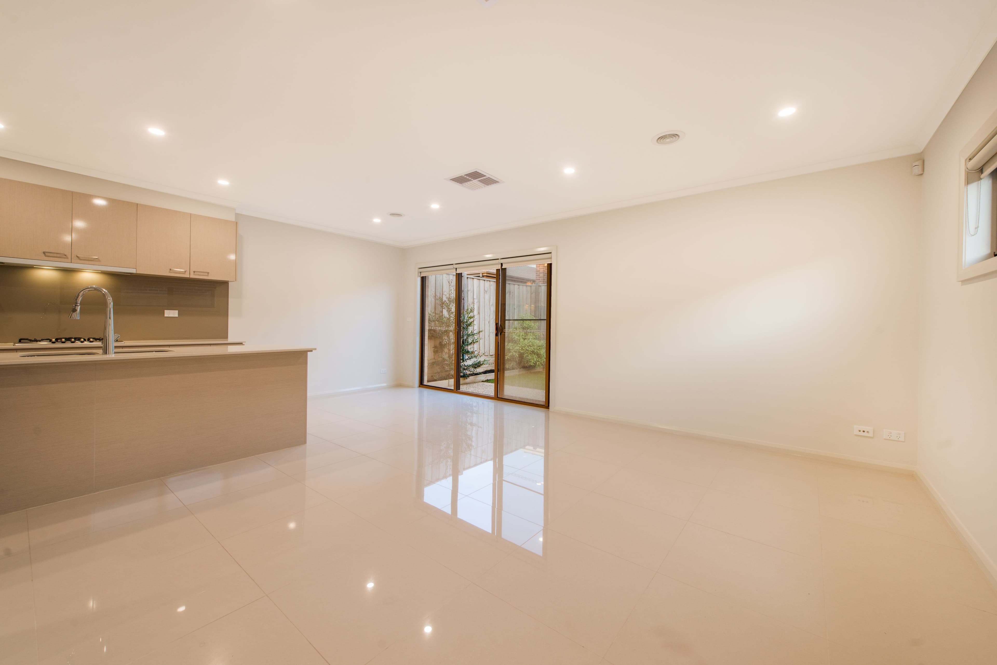 46 Elmtree Crecent, Clyde North VIC 3978, Clyde North - Thumbnail 2