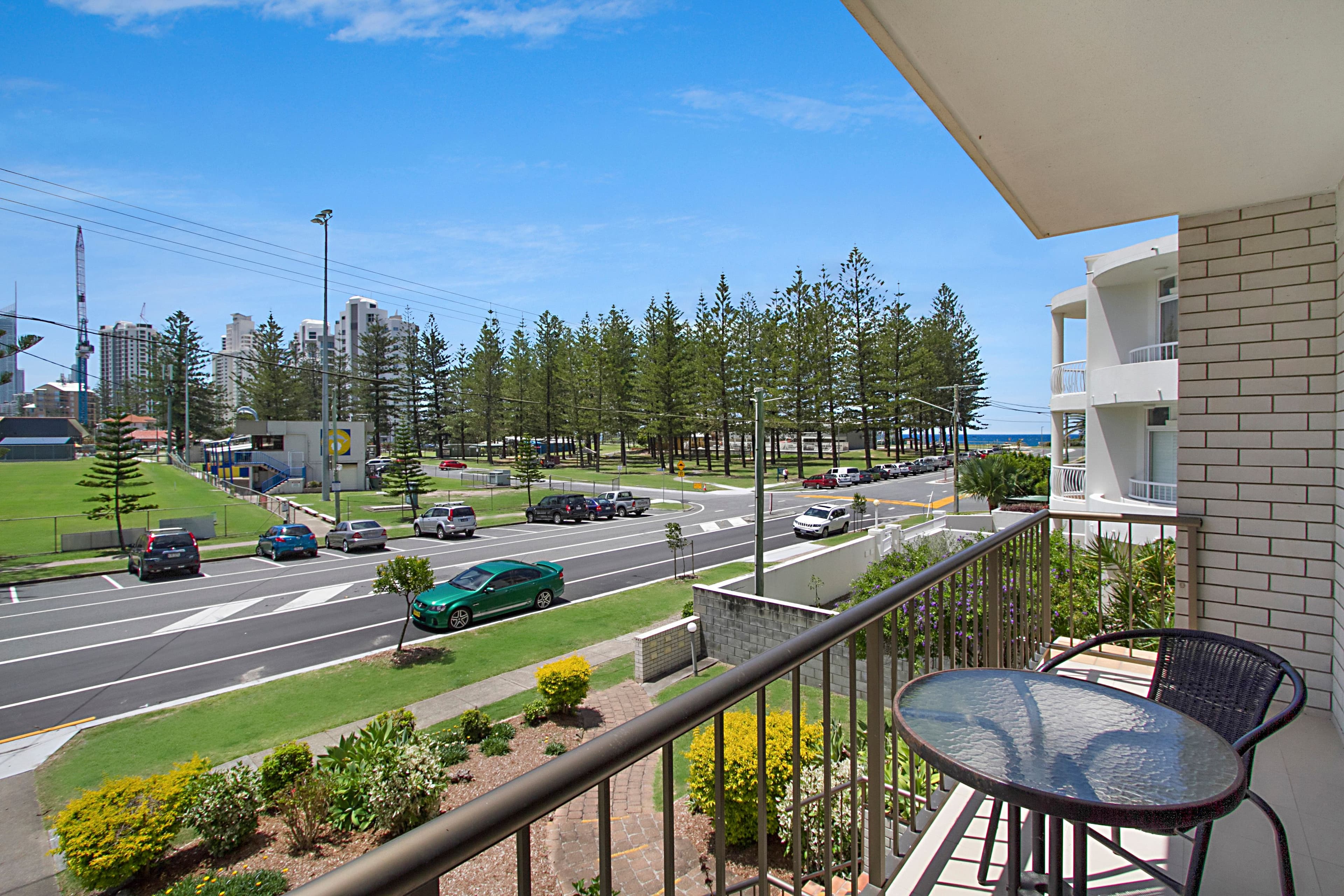 4 'Parkdale Apartments' 12 Chelsea Avenue, BROADBEACH QLD 4218, Broadbeach - Image 1