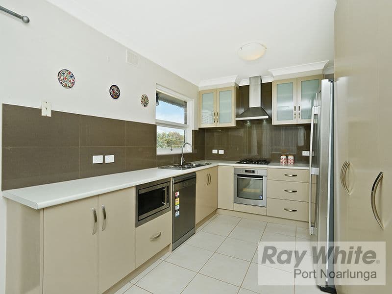 12 Panorama Avenue, Hackham SA 5163, Hackham - Thumbnail 5