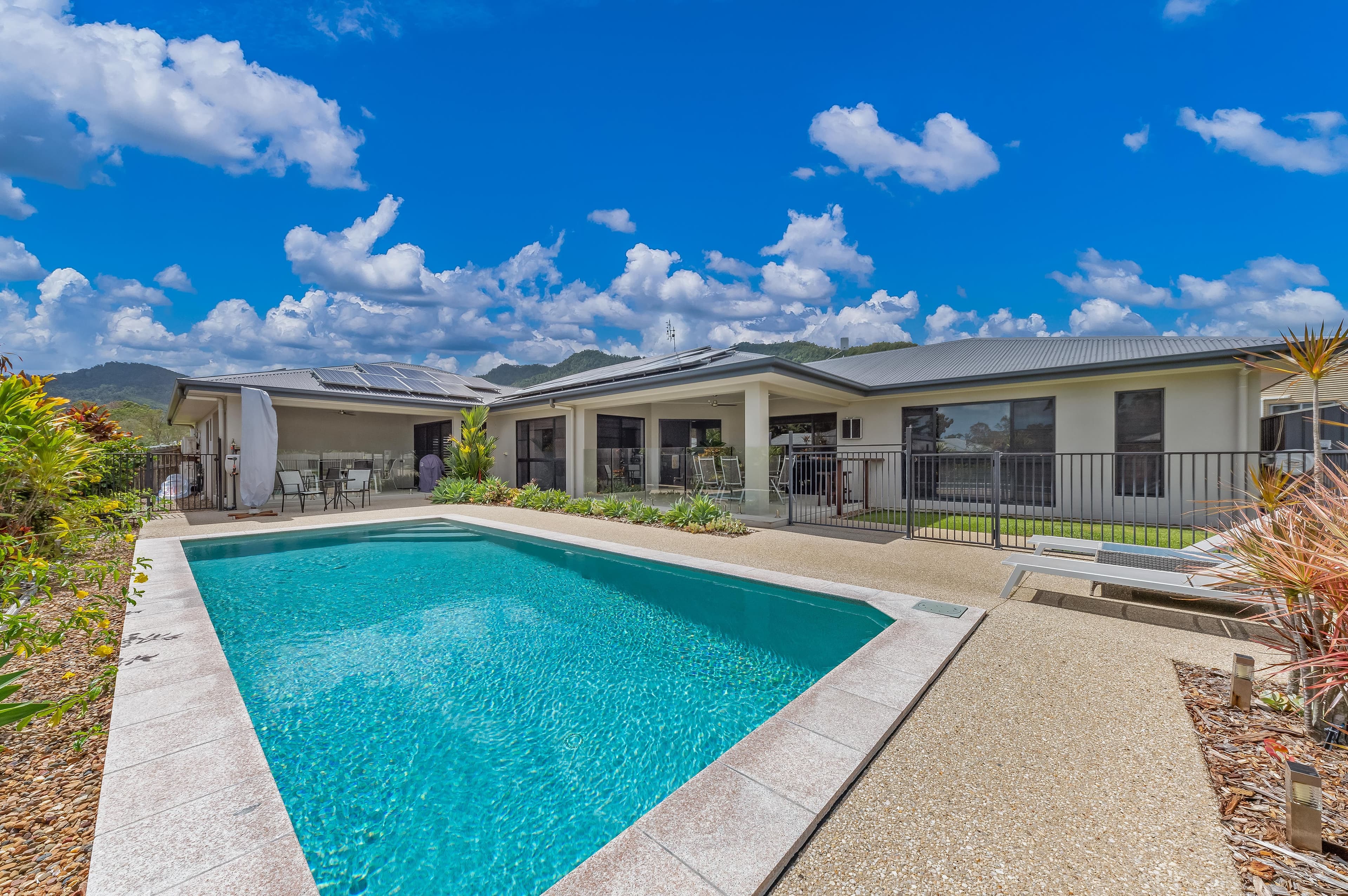 20-22 Stanley Drive, Cannon Valley QLD 4800, Cannon Valley - Thumbnail 2