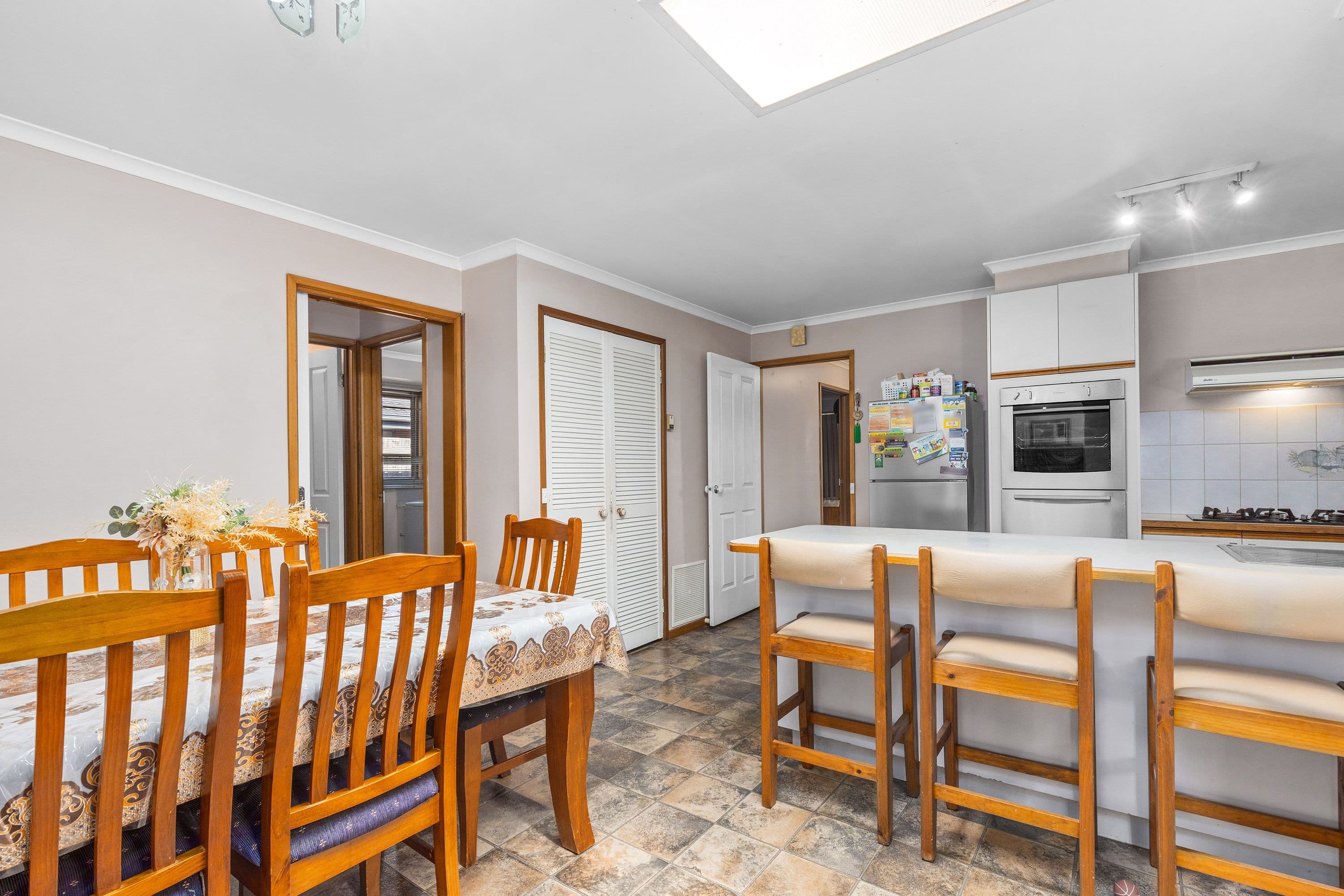 11 Delphin Court, Narre Warren VIC 3805, Narre Warren - Thumbnail 6