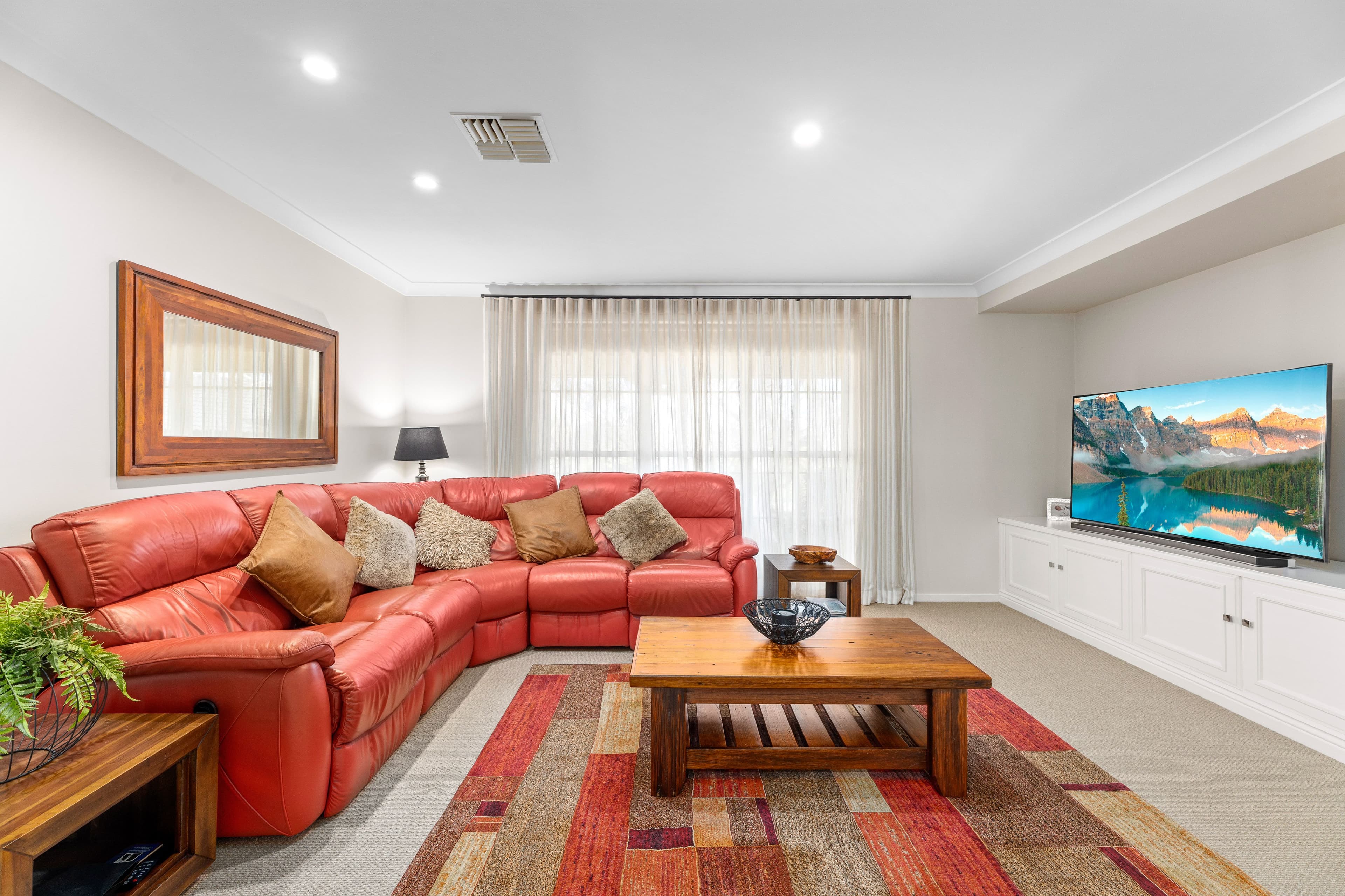 11 Mosman Place, Barden Ridge NSW 2234, Barden Ridge - Thumbnail 2