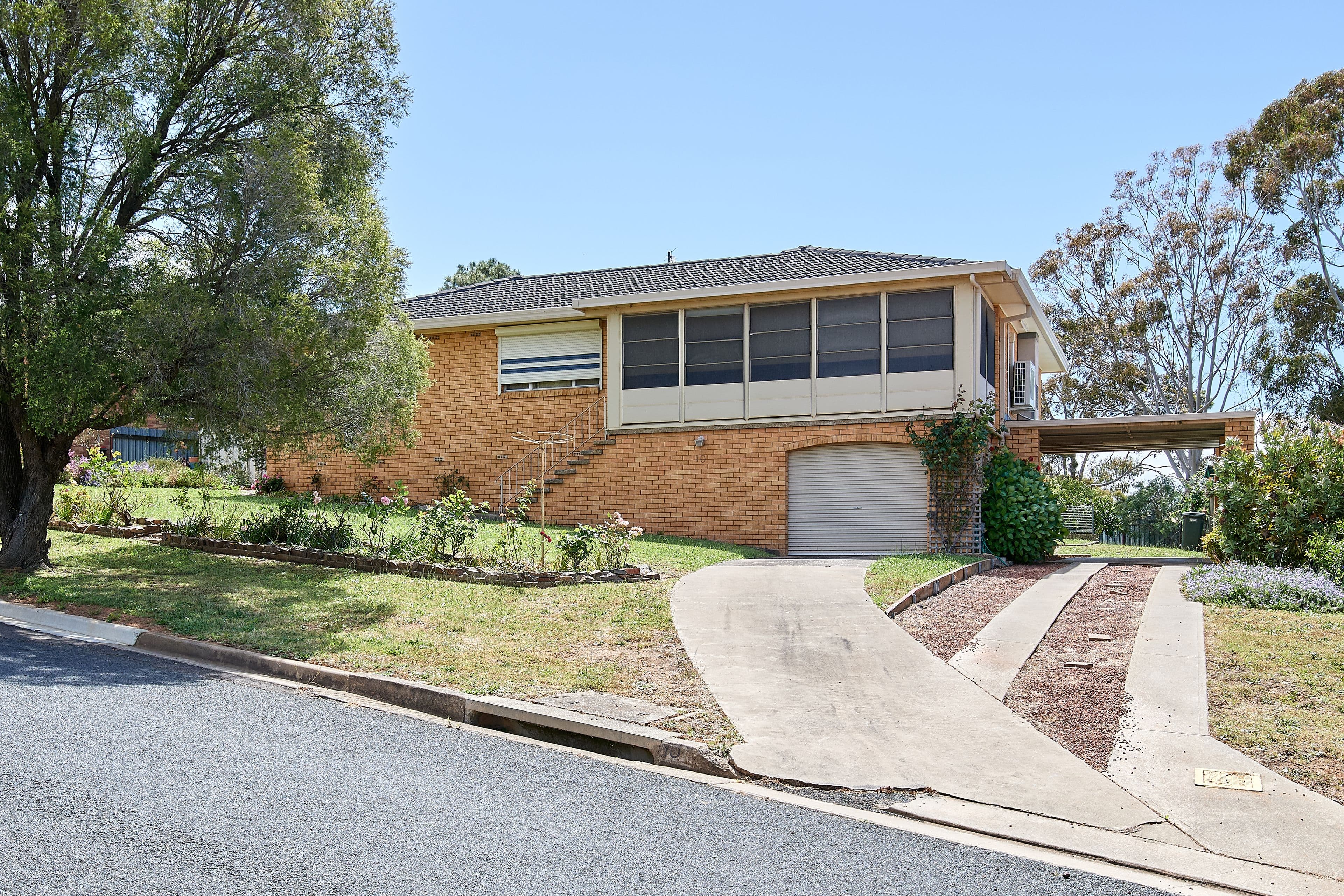 10 Cassia Way, Junee NSW 2663, Junee - Thumbnail 2