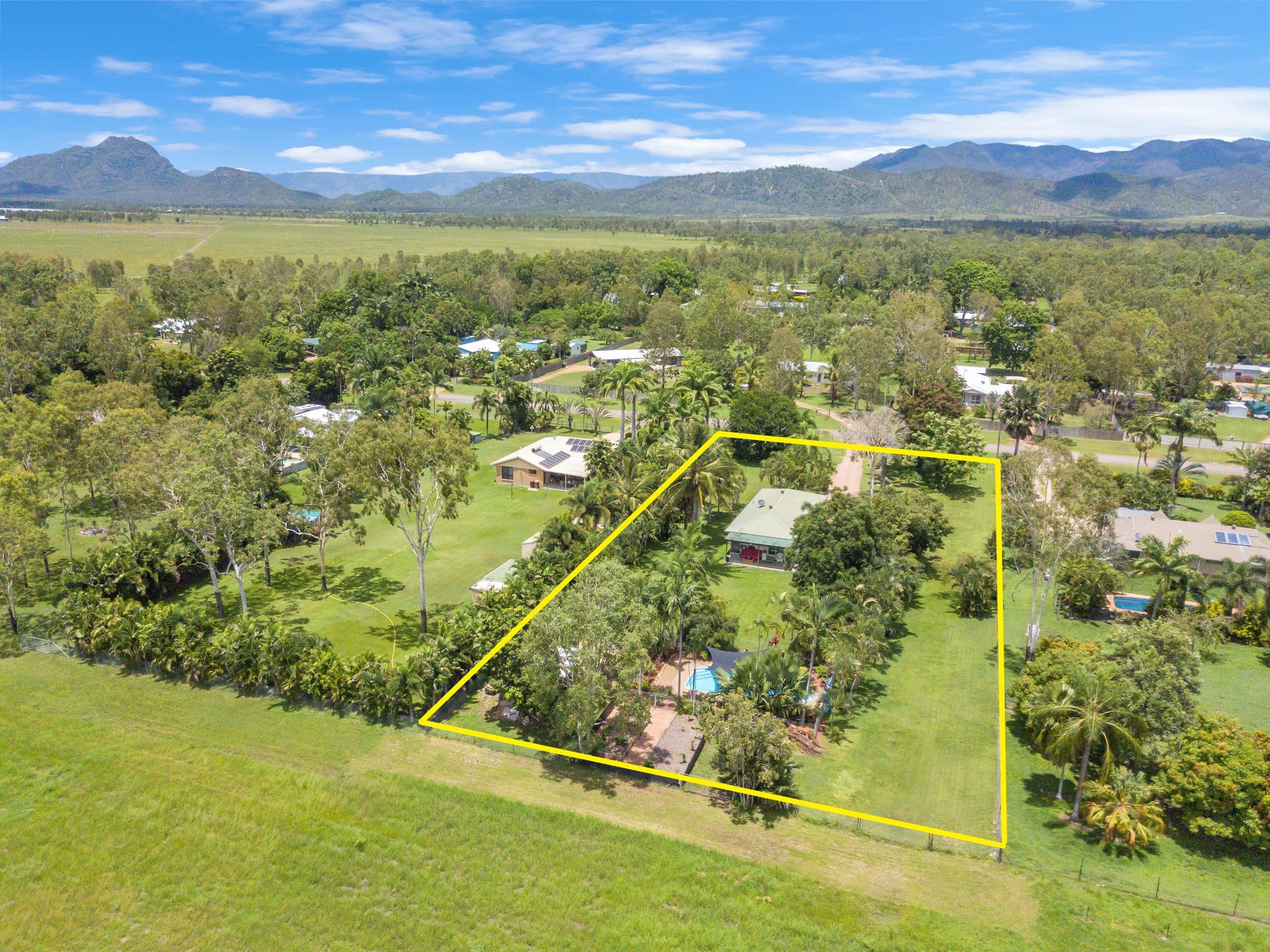 3 Baystone Court, Kelso QLD 4815, Kelso - Thumbnail 2