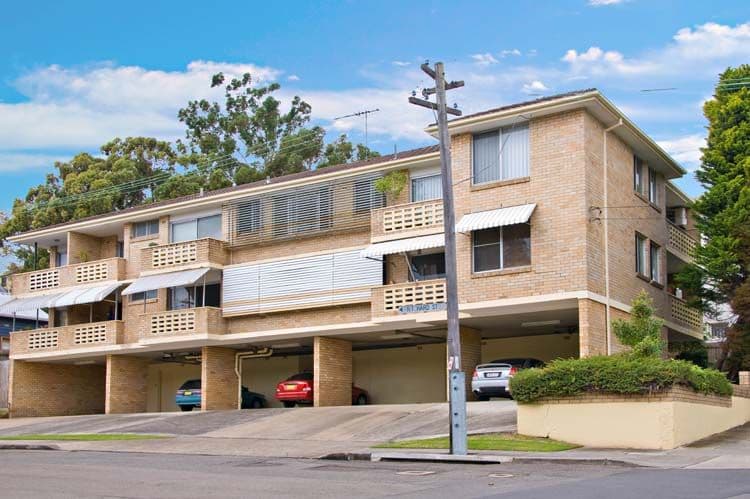 1  Hutchinson Street, ANNANDALE NSW 2038, Annandale - Thumbnail 2