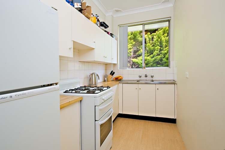 1  Hutchinson Street, ANNANDALE NSW 2038, Annandale - Thumbnail 3