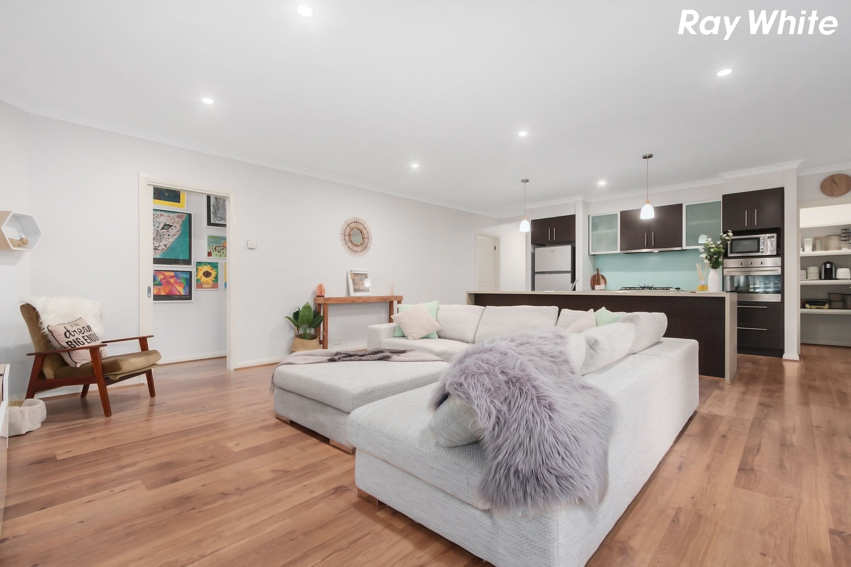 13 Greendale Boulevard, Pakenham VIC 3810, Pakenham - Thumbnail 2