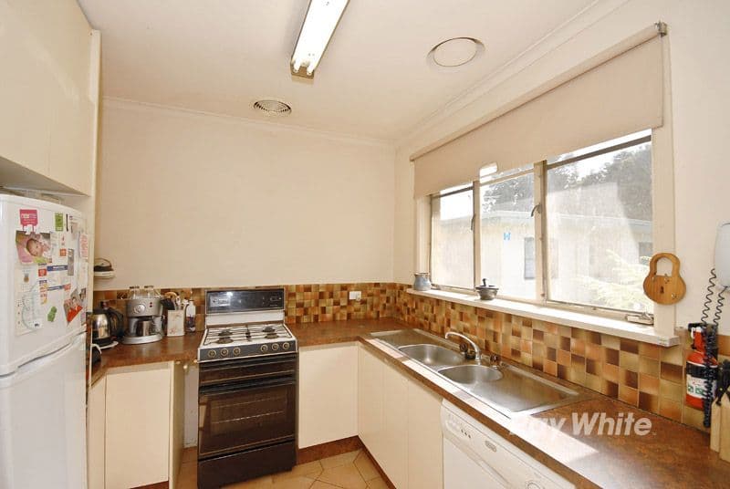 3 Bent Court, WANTIRNA SOUTH VIC 3152, Wantirna South - Thumbnail 3