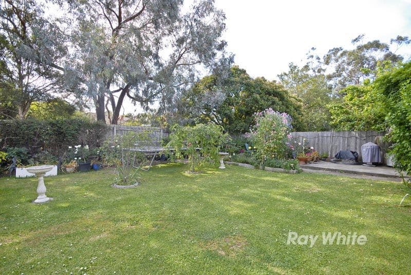 3 Bent Court, WANTIRNA SOUTH VIC 3152, Wantirna South - Thumbnail 5