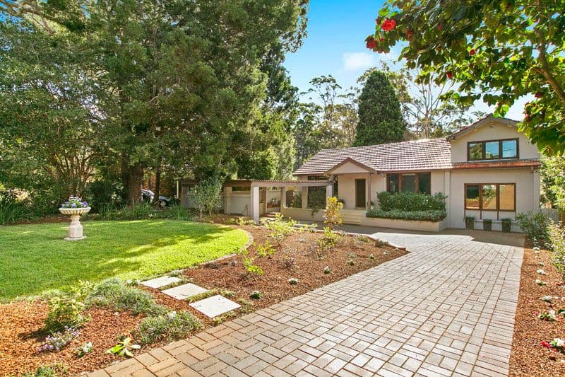4 Geoffrey Street, TURRAMURRA NSW 2074, South Turramurra - Thumbnail 2