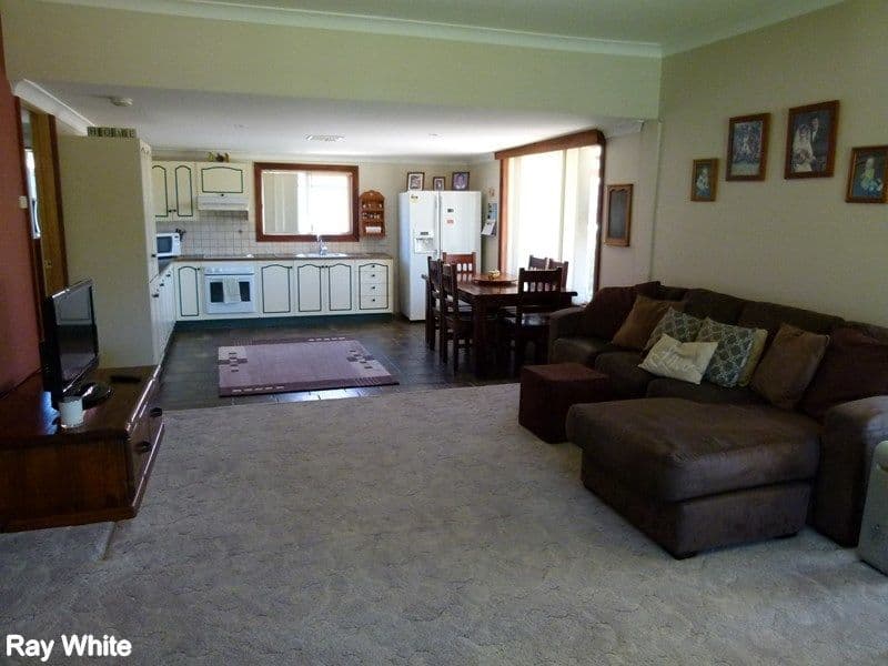 85 Ferry Street, Forbes - Thumbnail 2