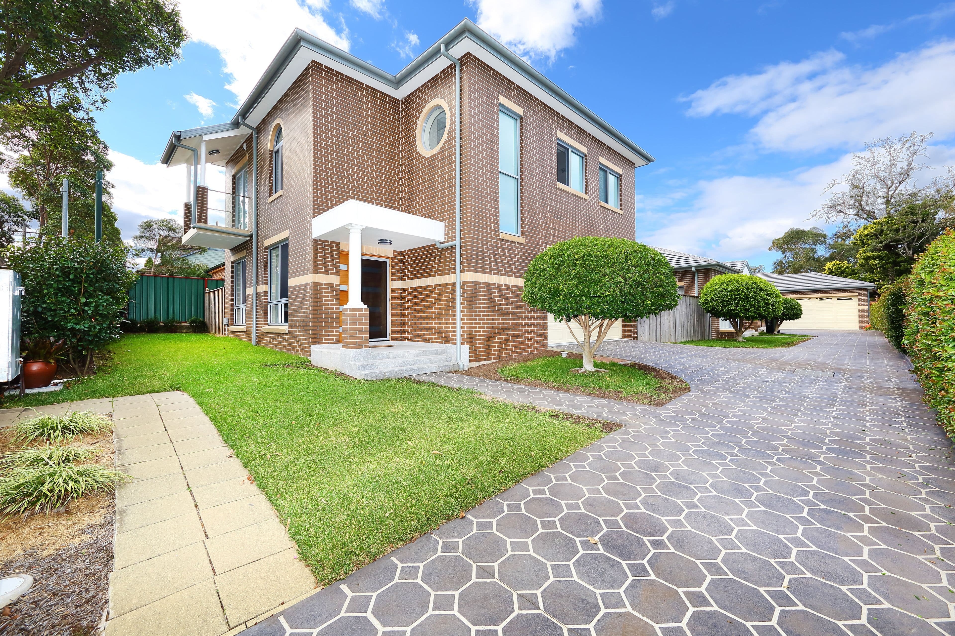 27 Waratah Street, Oatley NSW 2223, Oatley - Image 1