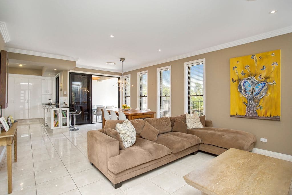 26 Frog Rock Crescent, Reedy Creek QLD 4227, Reedy Creek - Thumbnail 3