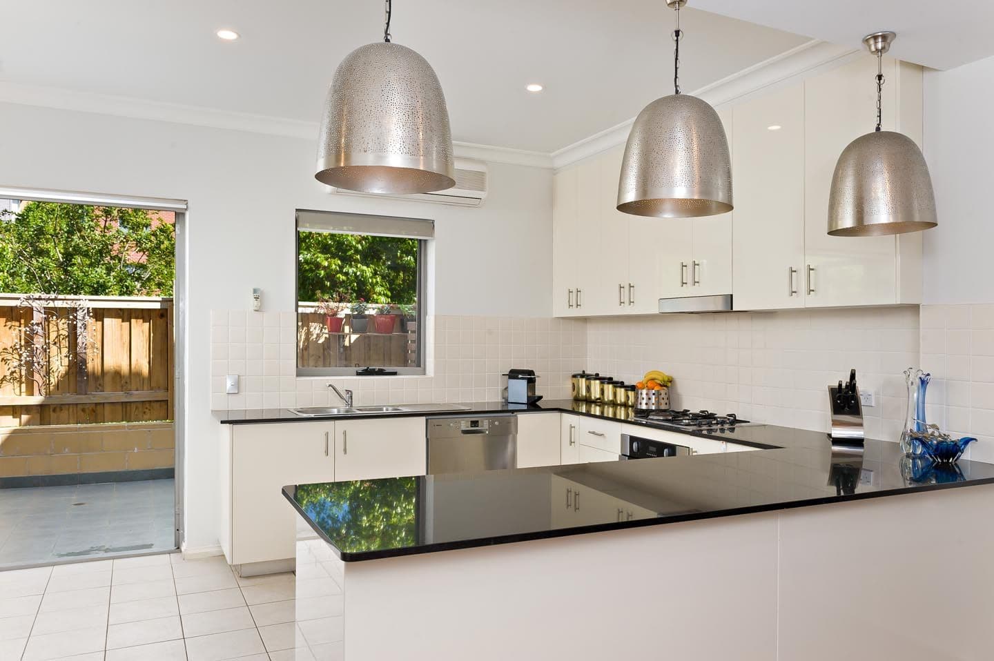 2 Sugar House Road, Canterbury - Thumbnail 4