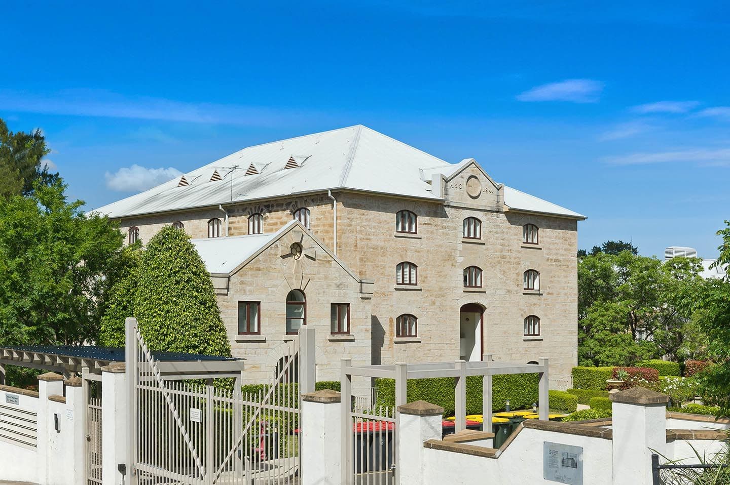 2 Sugar House Road, Canterbury - Thumbnail 7