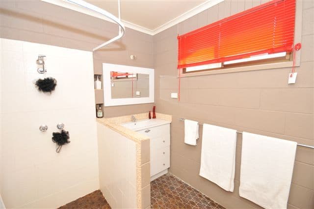 19 Edwin Street, NORTH BENDIGO VIC 3550, North Bendigo - Thumbnail 3