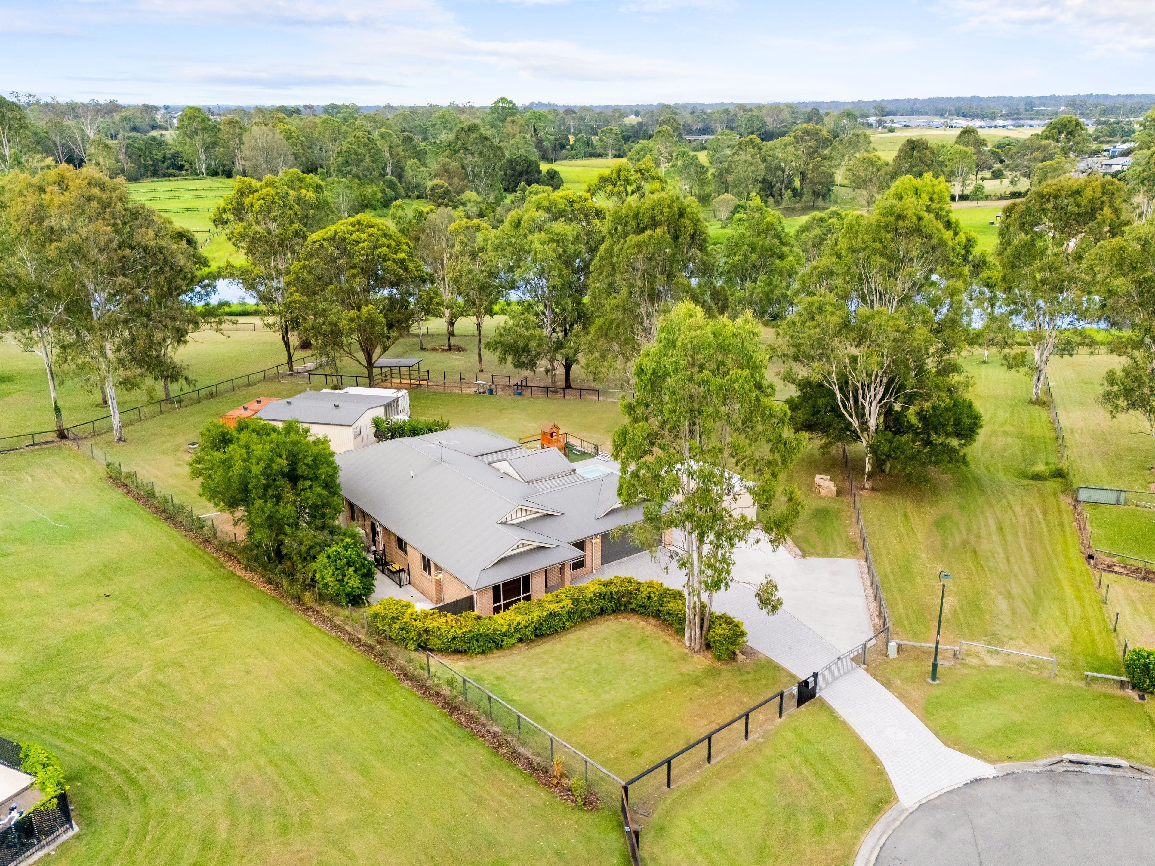 14 Alannon Place, GLENLOGAN QLD 4280, Glenlogan - Thumbnail 3