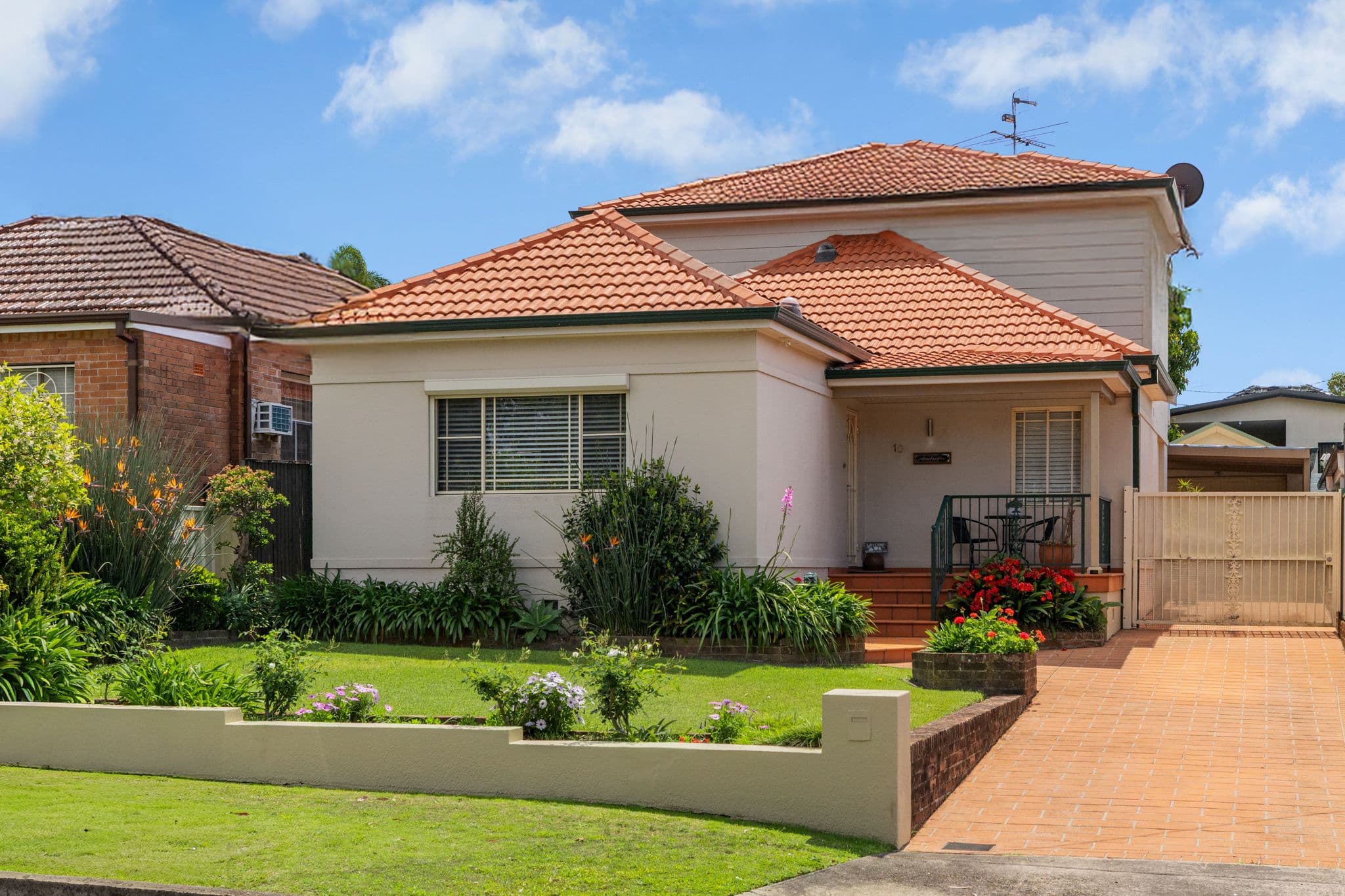 10 Bungalow Road, Roselands NSW 2196, Roselands - Image 1