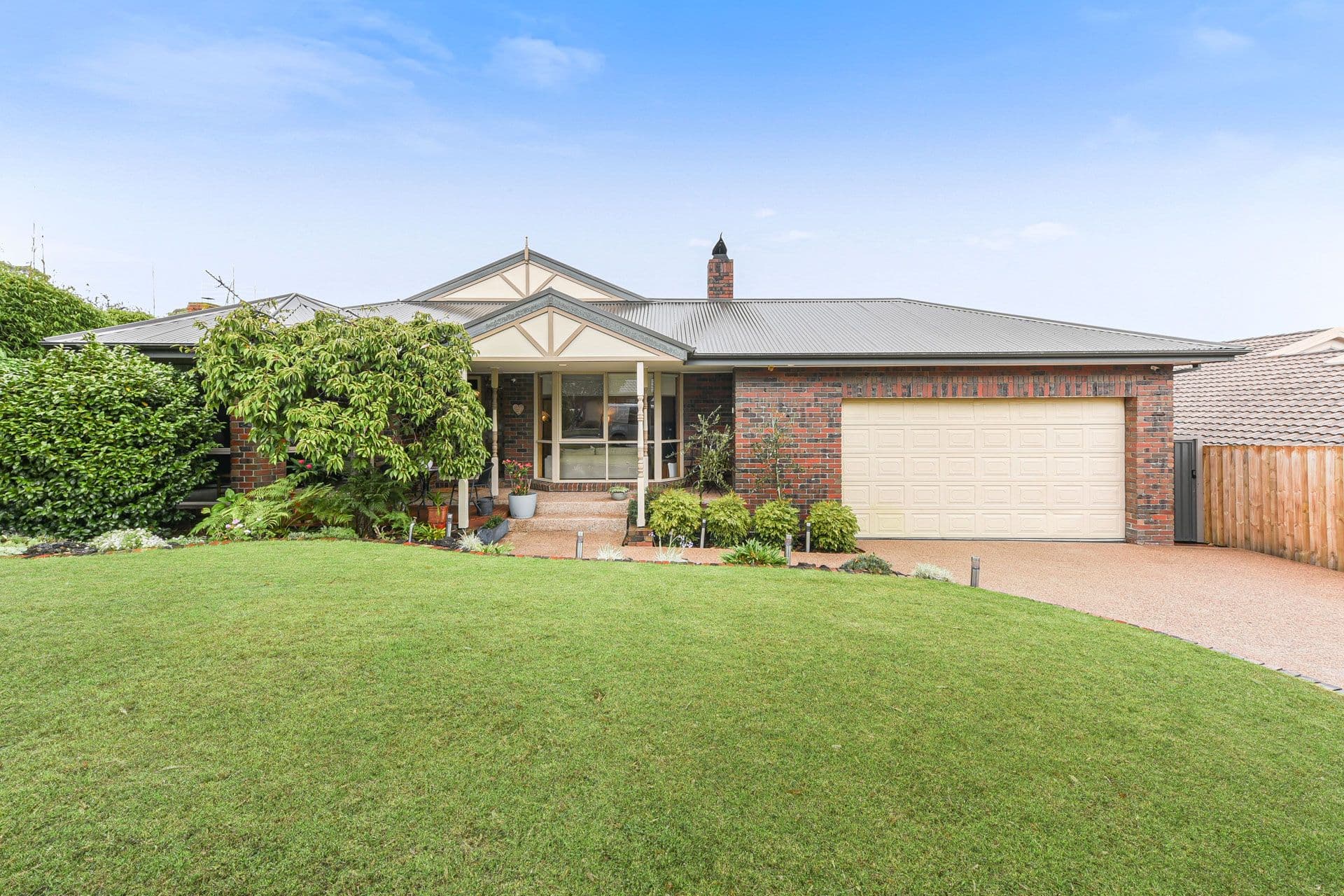 15 Grenville Court, Berwick VIC 3806, Berwick - Image 1