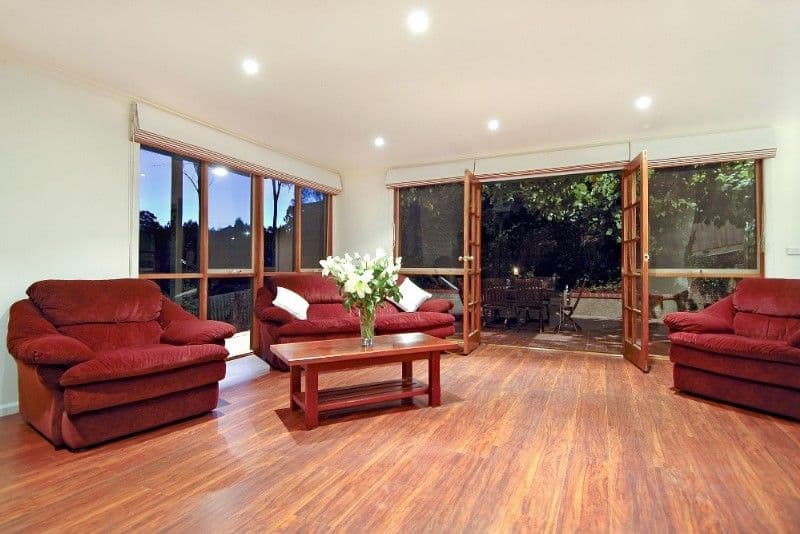 25 Fricker Avenue, GREENSBOROUGH VIC 3088, Greensborough - Thumbnail 6