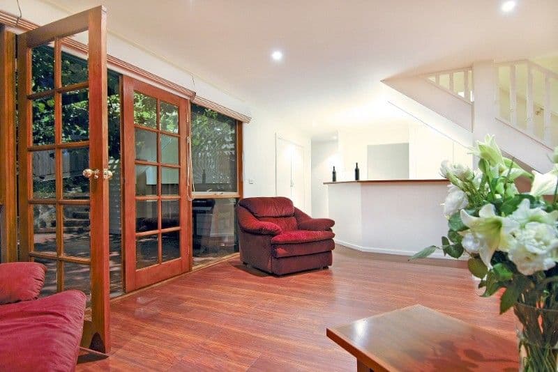 25 Fricker Avenue, GREENSBOROUGH VIC 3088, Greensborough - Thumbnail 7