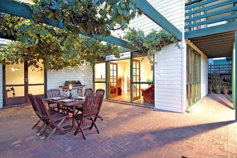 25 Fricker Avenue, GREENSBOROUGH VIC 3088, Greensborough - Thumbnail 8