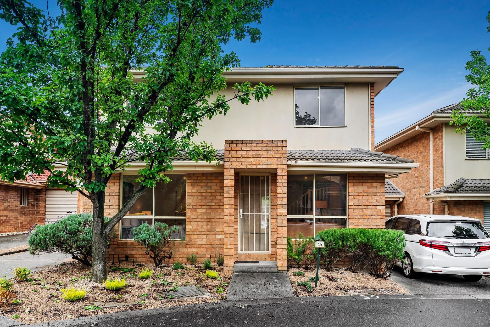39 Gateway Close, Chadstone VIC 3148, Chadstone - Image 1