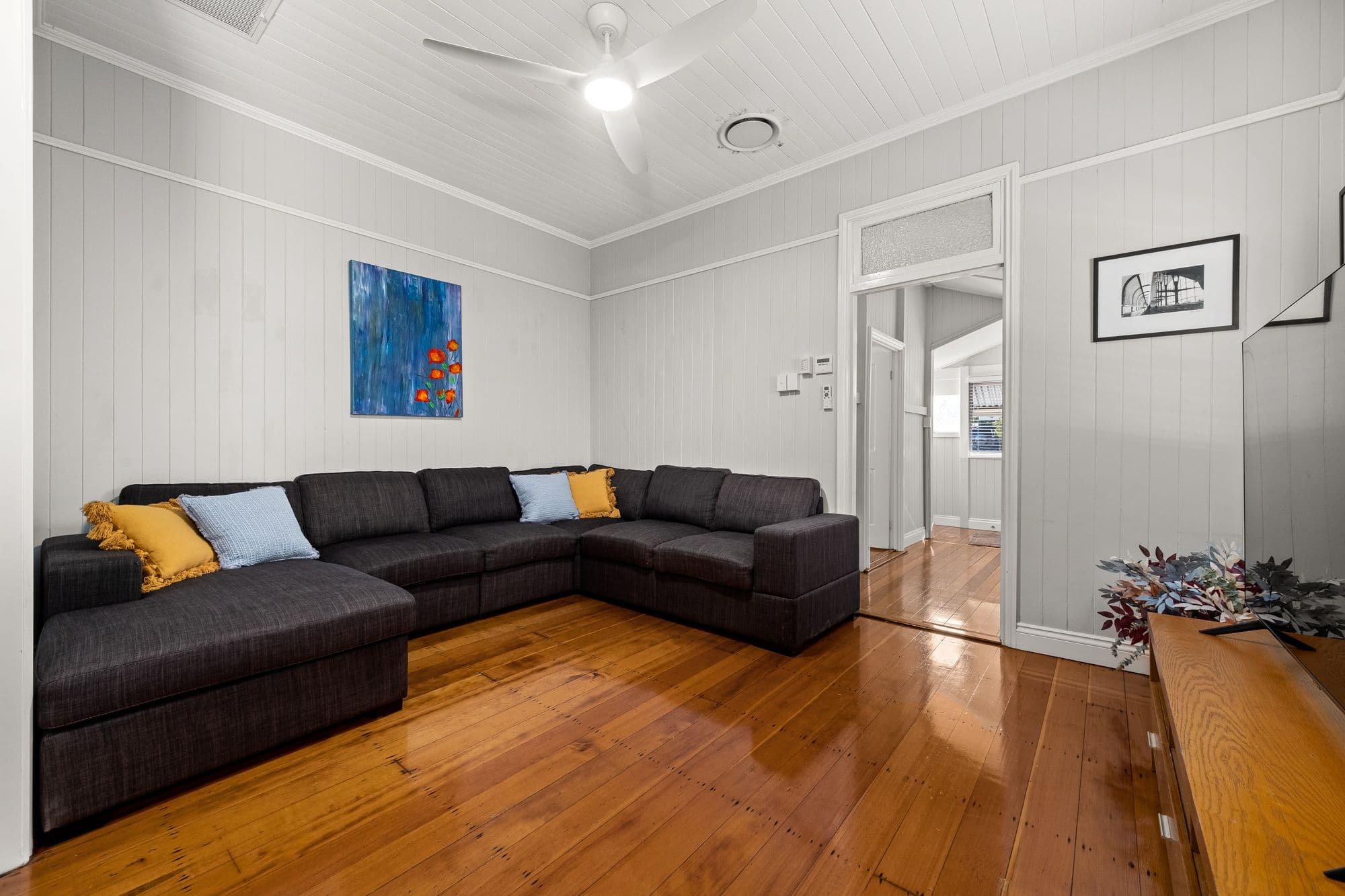 6 Sydney Street, Fairfield QLD 4103, Fairfield - Image 1