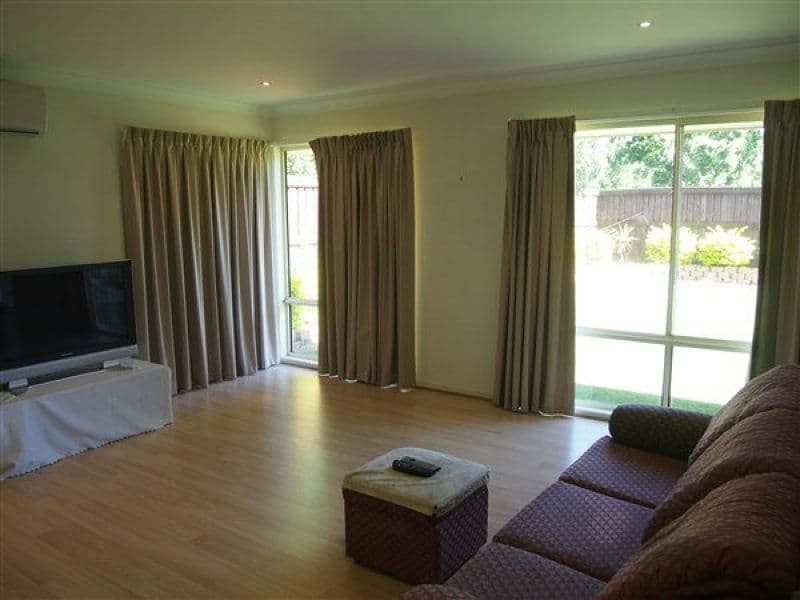 1 Ontario Court, OXENFORD QLD 4210, Oxenford - Thumbnail 5