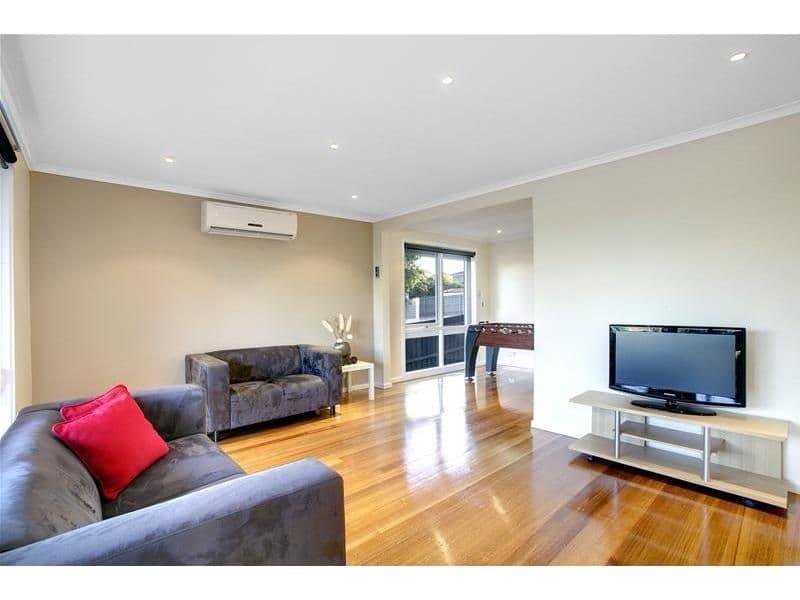 41 Boston Road, BUNDOORA VIC 3083, Bundoora - Thumbnail 2