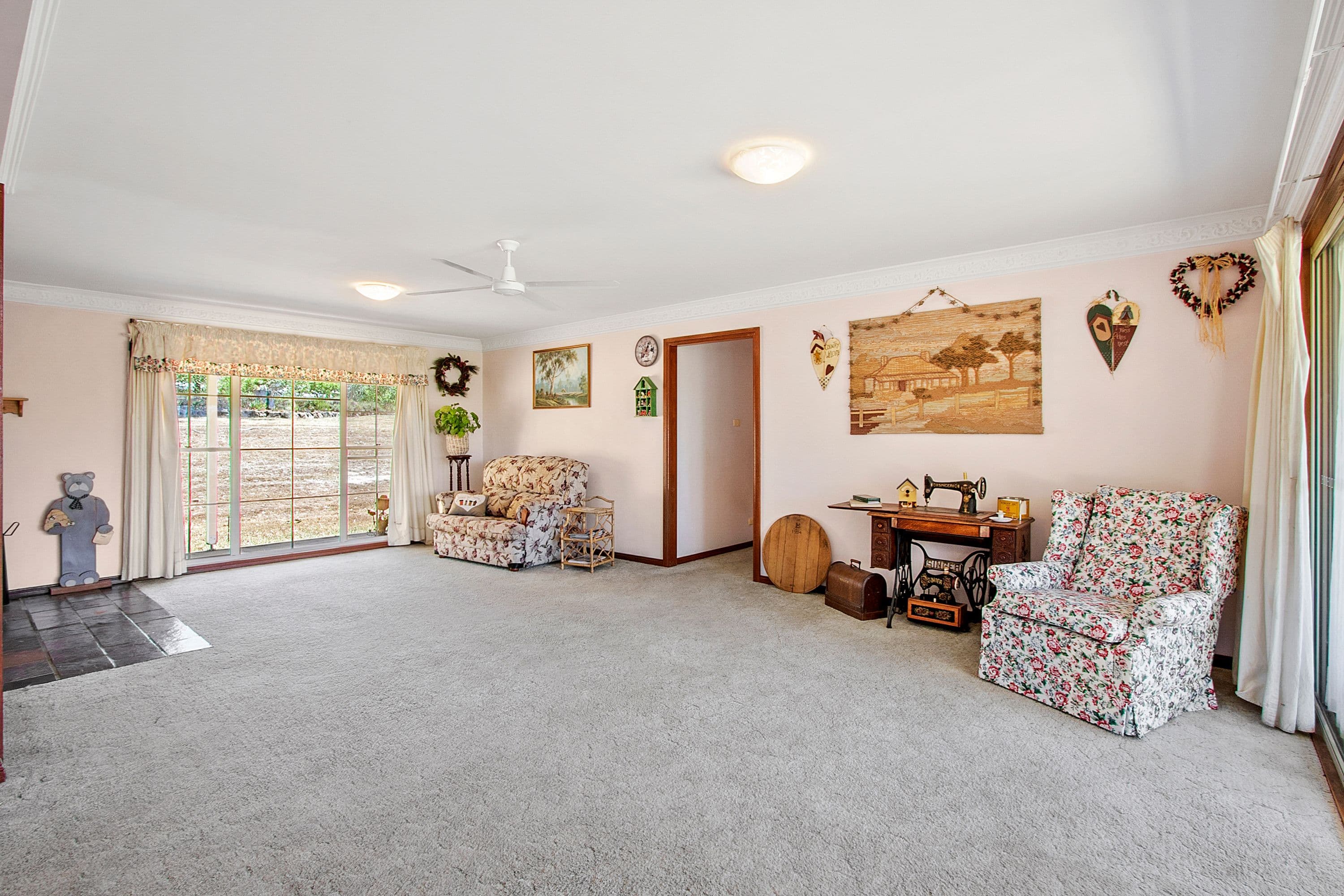 54 Irwins Road, East Kurrajong - Thumbnail 6