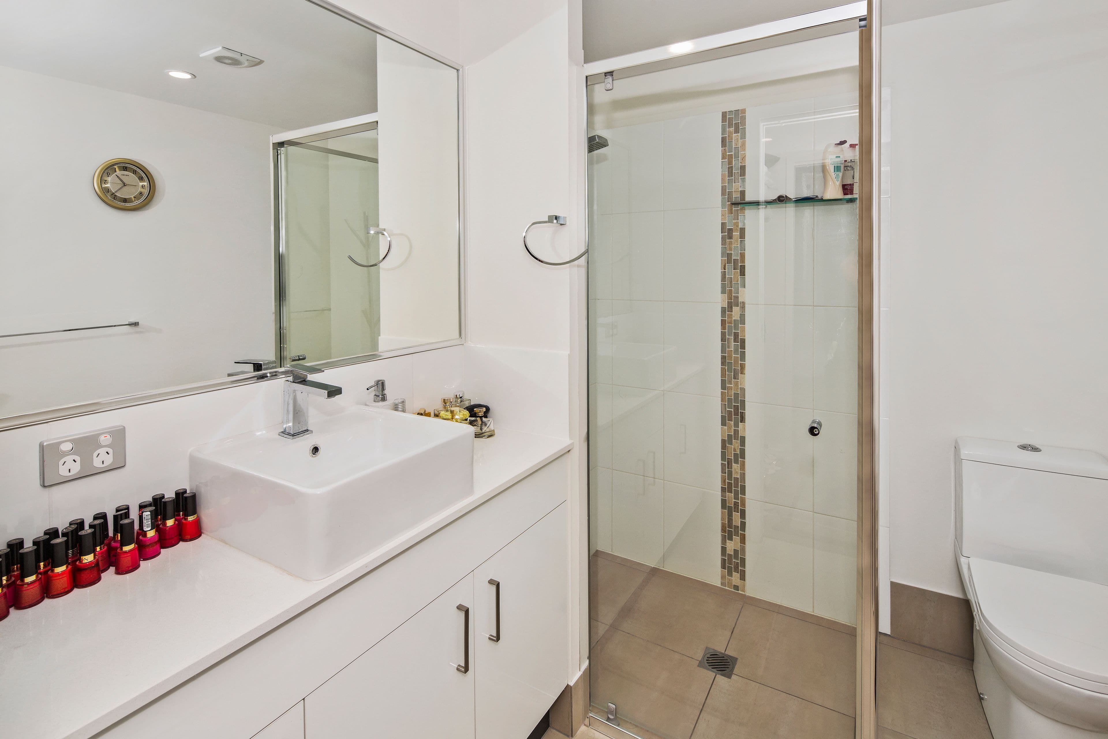 32 Broadwater Avenue, Hope Island QLD 4212, Hope Island - Thumbnail 5