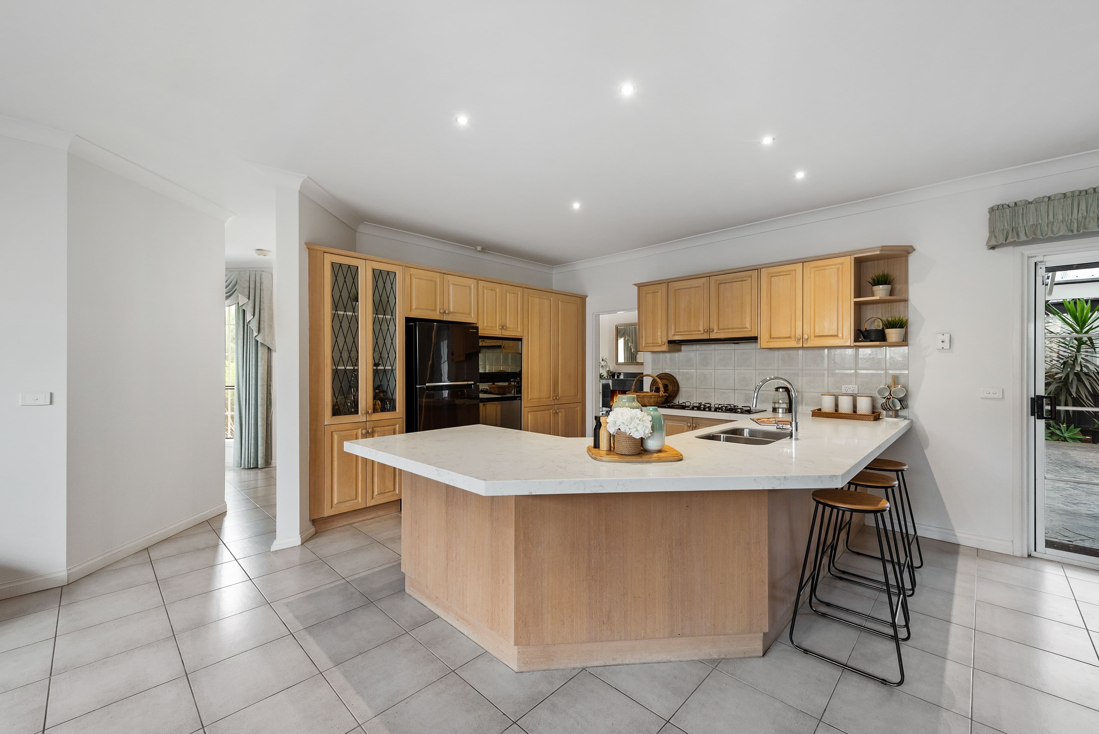 14 Bradley Drive, Hillside VIC 3037, Hillside - Thumbnail 3