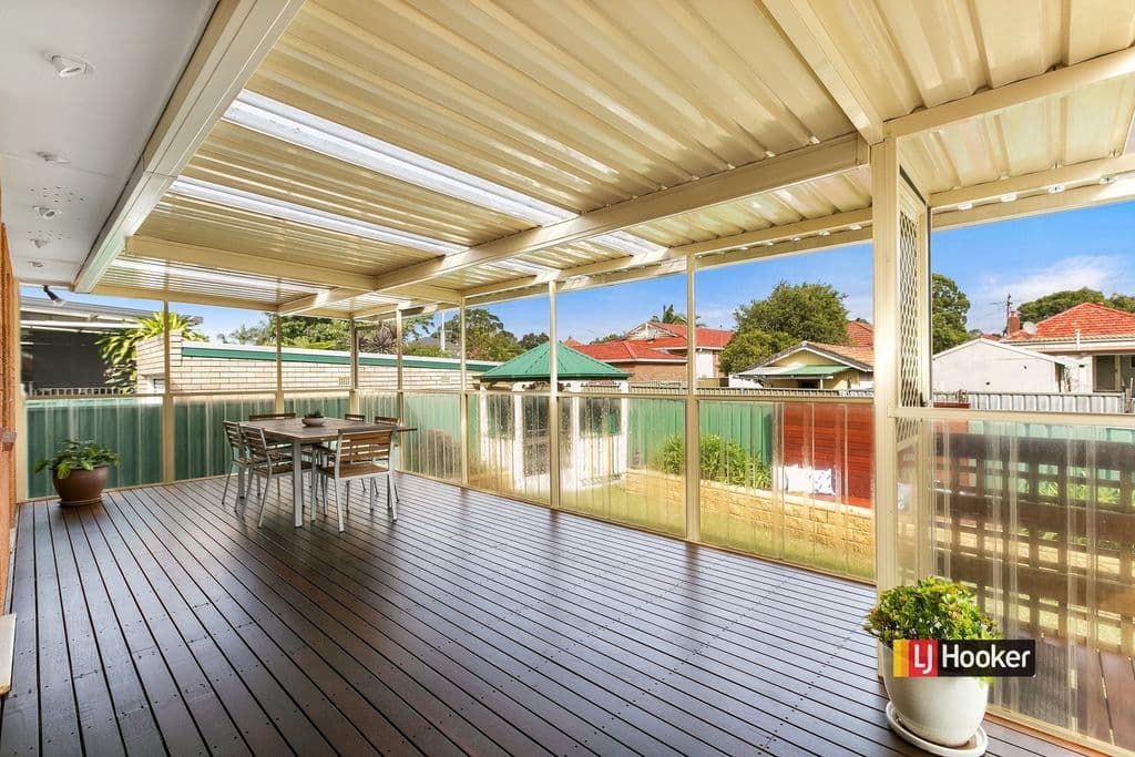 4 Bradley Crescent, Wiley Park - Image 1