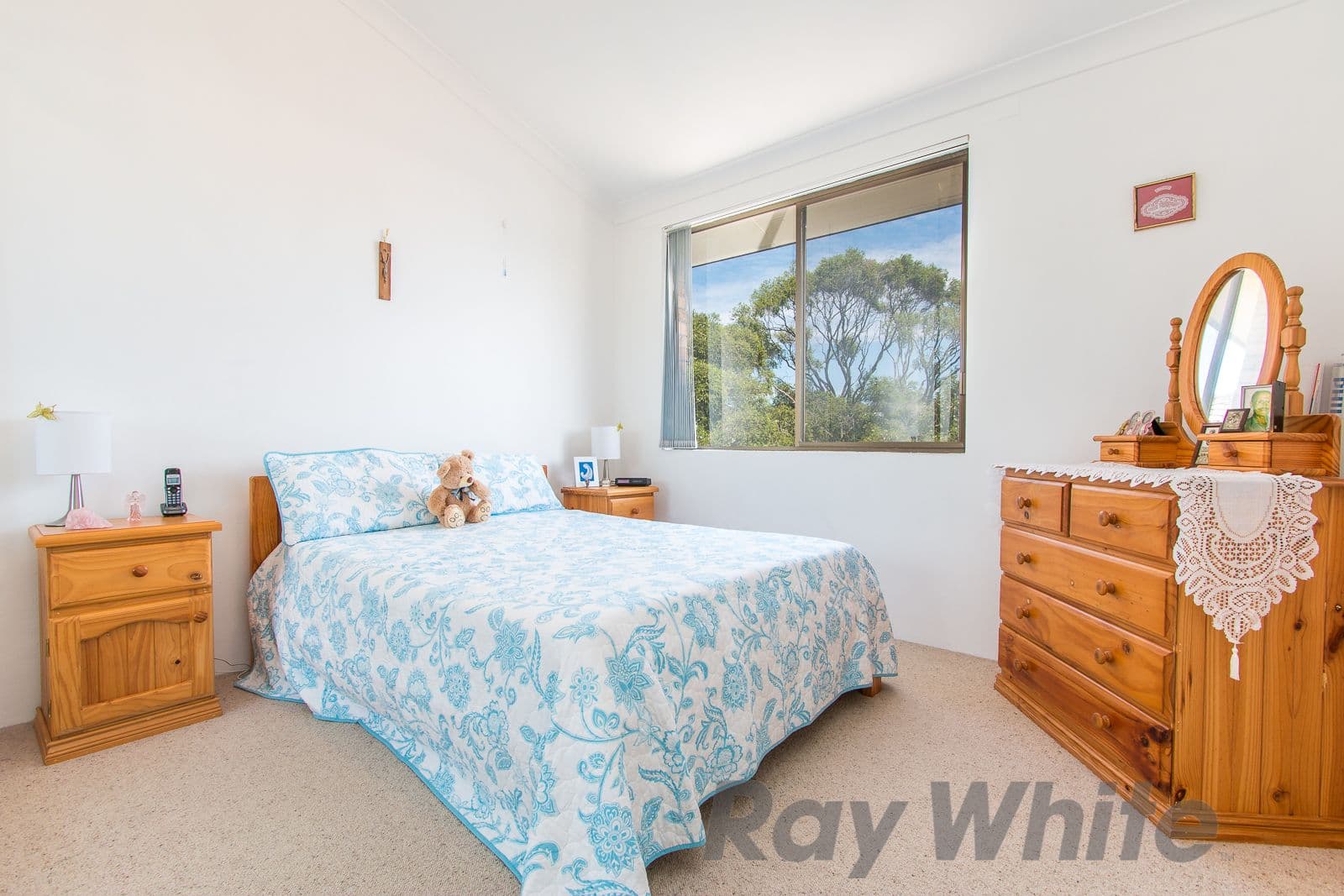 7 Highfield Road, Canterbury - Thumbnail 5