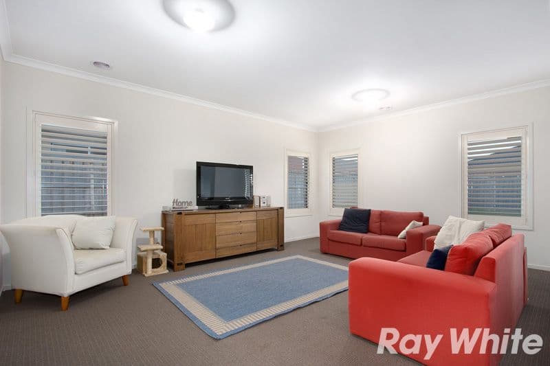 8 Landy Circuit, PAKENHAM VIC 3810, Pakenham - Thumbnail 6
