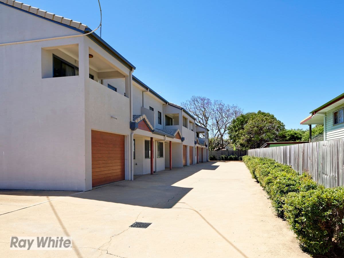 42 Livermore Street, Redcliffe QLD 4020, Redcliffe - Thumbnail 2