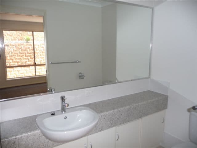 155 Handley Street, DARLING HEIGHTS QLD 4350, Darling Heights - Thumbnail 4