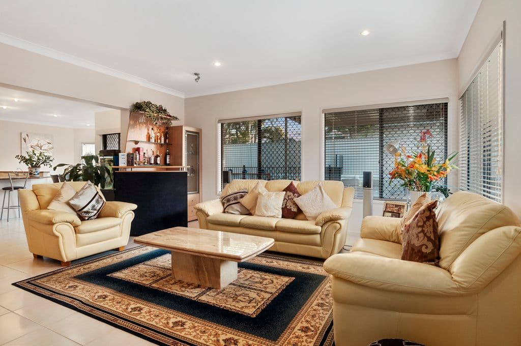 10 Rosegum Drive, Molendinar QLD 4214, Molendinar - Thumbnail 5