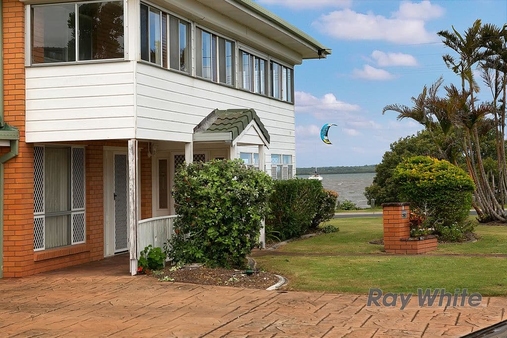 1 Beach Court, Victoria Point QLD 4165, Victoria Point - Thumbnail 2
