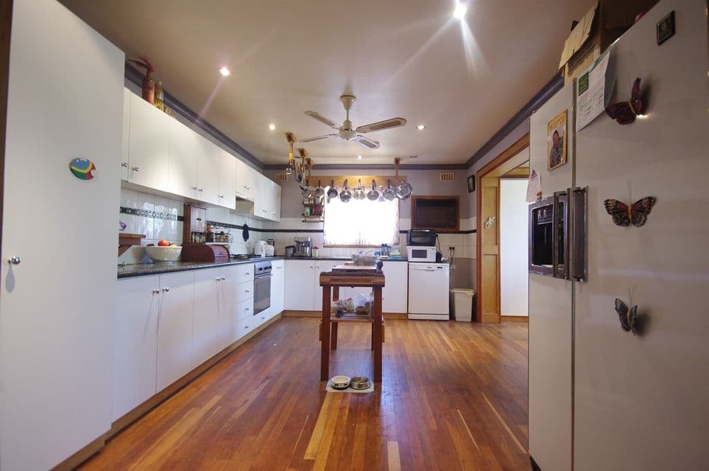 26 Brecknock Way, GIRRAWHEEN WA 6064, Girrawheen - Thumbnail 2